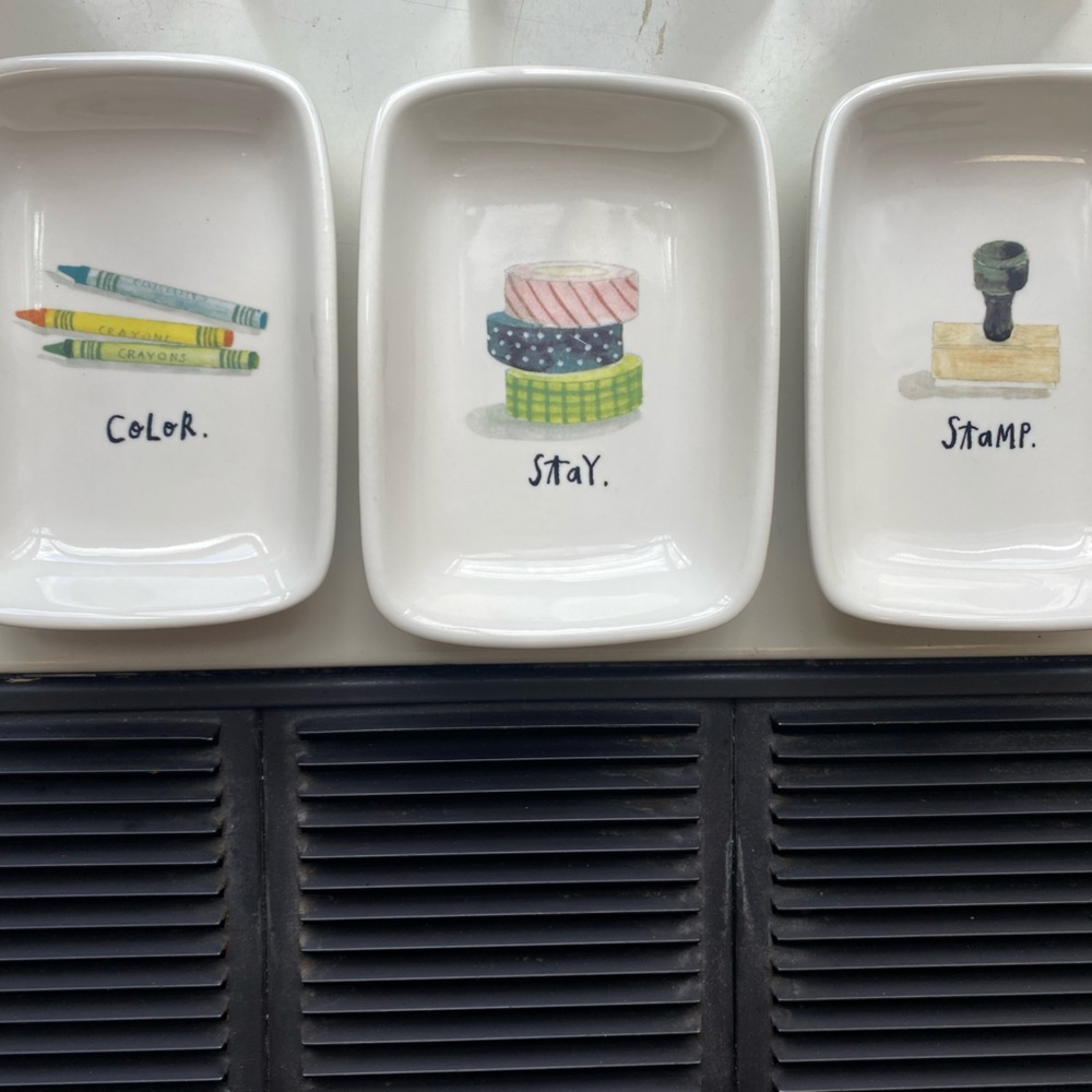Rae Dunn plates 3 pieces